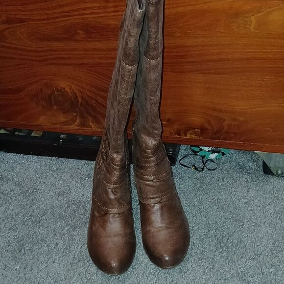 Baretraps Raleigh heeled western classy tall boots  Sz 7  EUC worn once - Picture 3 of 6